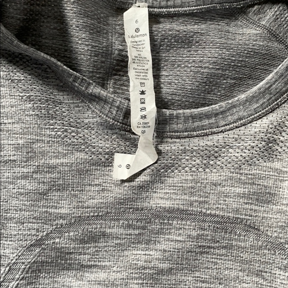 Grey 6 lulu long sleeve running top thumbholes